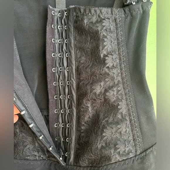 Body shaper - Picture 7 of 9